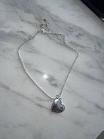 Collier Guess