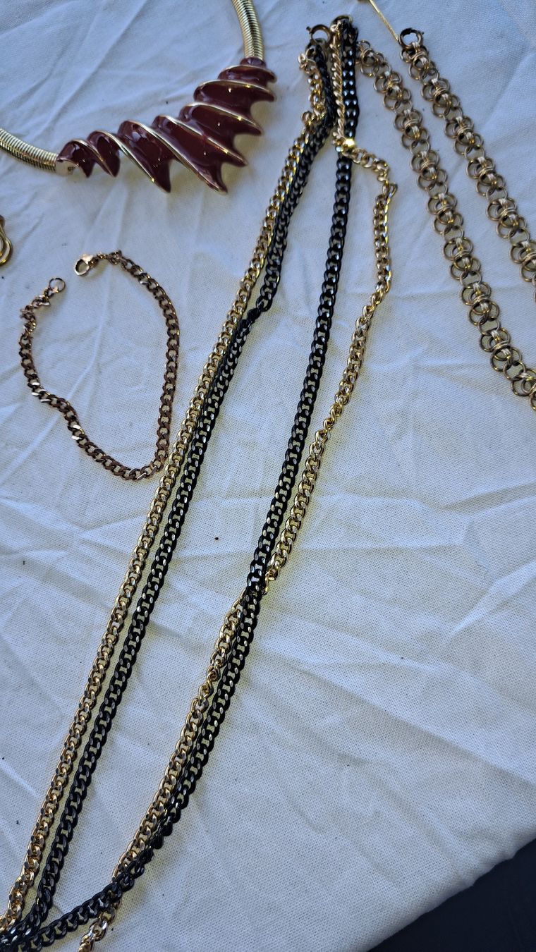 Sonstiger Schmuck: Vintage Modeschmuck Konvolut  – Gebraucht aus Kölliken von Upcycling-by-Mc-TAM 7