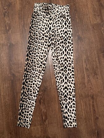 Leggings Oh April Leo Muster Grösse S guter Zustand