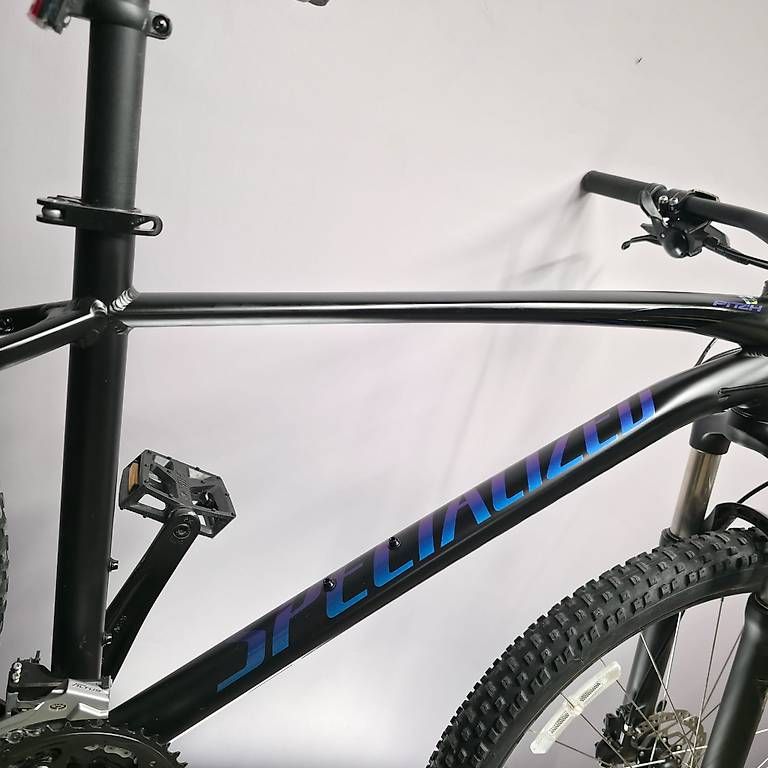 Specialized Biciclette: SPECIALIZED MOUNTAINBIKE – Usato da Tübach venduto da KL-Bikes 1