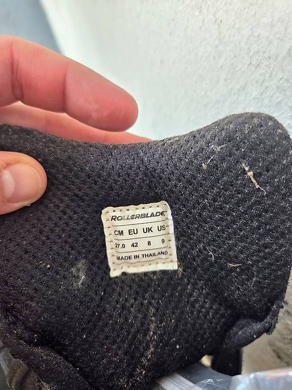 Pattini in linea & Pattini a rotelle: Rollerblades Grösse 42, fast wie neu – Usato da Lenzburg venduto da sfeh 1