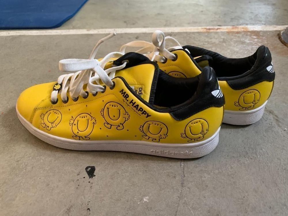 Stan smith mr happy sale