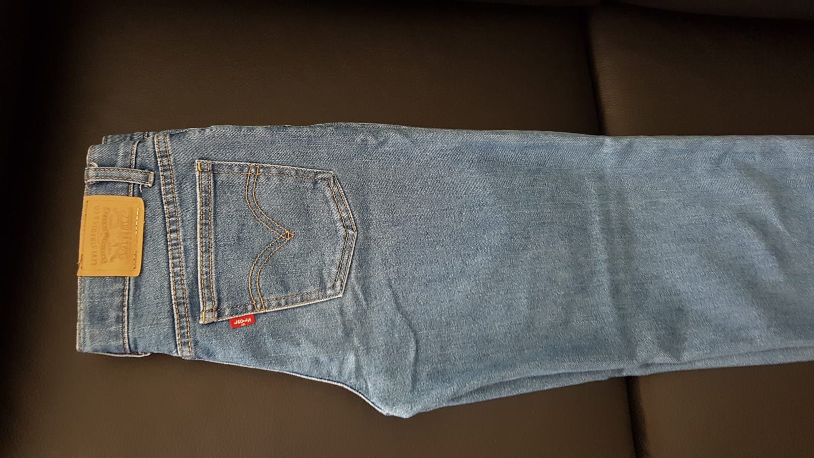 Levi's Pantaloni: Levis Wide Leg Gr.12(A) 152cm. – Usato da Zürich venduto da ata_c8nh 1