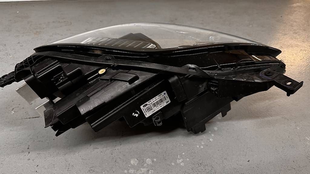 Fari: Ford Puma Scheinwerfer – Usato da Berg SG venduto da michi.haegele 1