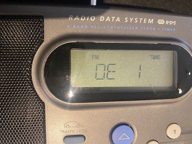 Grundig Radio: Grundig Ocean Boy 500  Design Klassiker – Nuovo (secondo la descrizione) da Würenlingen venduto da Schneiderhifi 3