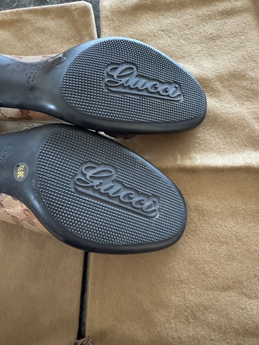 Gucci Damenschuhe: Gucci Escarpins, Taille 38.5, Élégance Intemporelle! 50 – Neu (gemäss Beschreibung) aus Küssnacht am Rigi von anv_hjl5 6