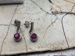 Ohrstecker sehr edel mit Rubinen in Sterlingsilber