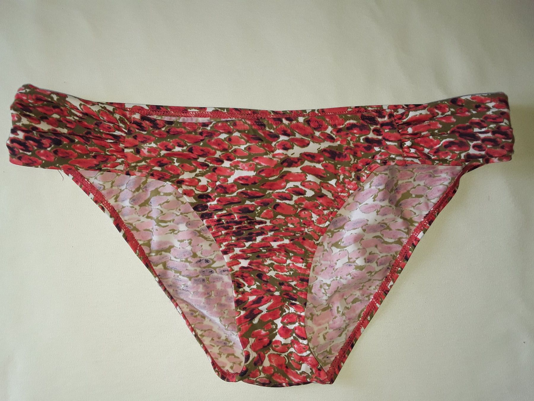 Maillots de bain & Bikinis: Bikini Grösse M – D'occasion à Wattwil par tannenmeise73 1
