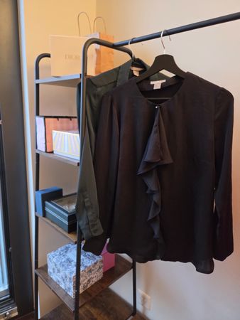 H&M Blusen-Set – Schwarz & Dunkelgrün – Grösse 38 Elegantes