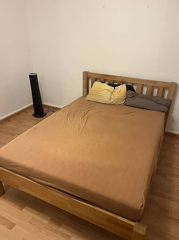 Lits: Bett mit Lattenrost – D'occasion à Kreuzlingen par len_z769