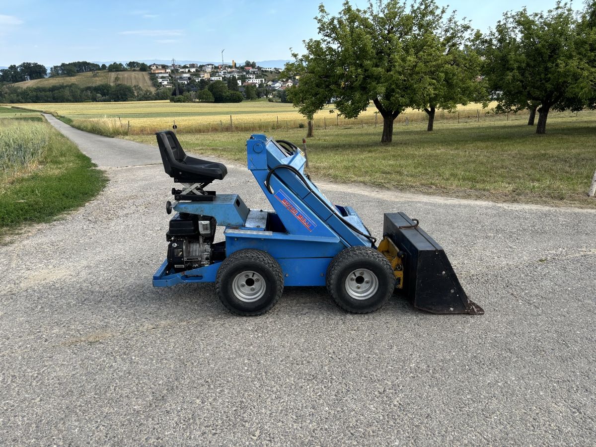Hoflader: Hoflader / Lader Motor Mulli  – Gebraucht aus Courgevaux von Querly 3