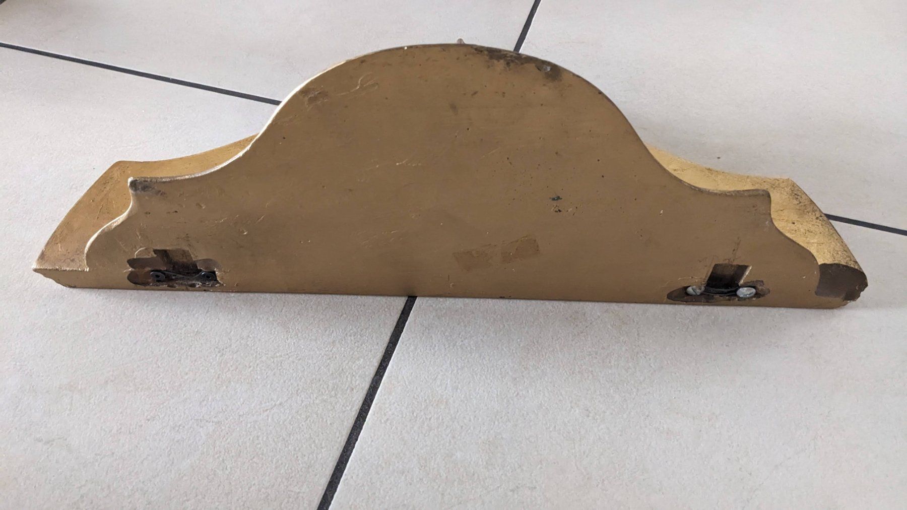 Scaffali: Petite étagère dorée – Usato da Dintikon venduto da Zaza_Lolo 3
