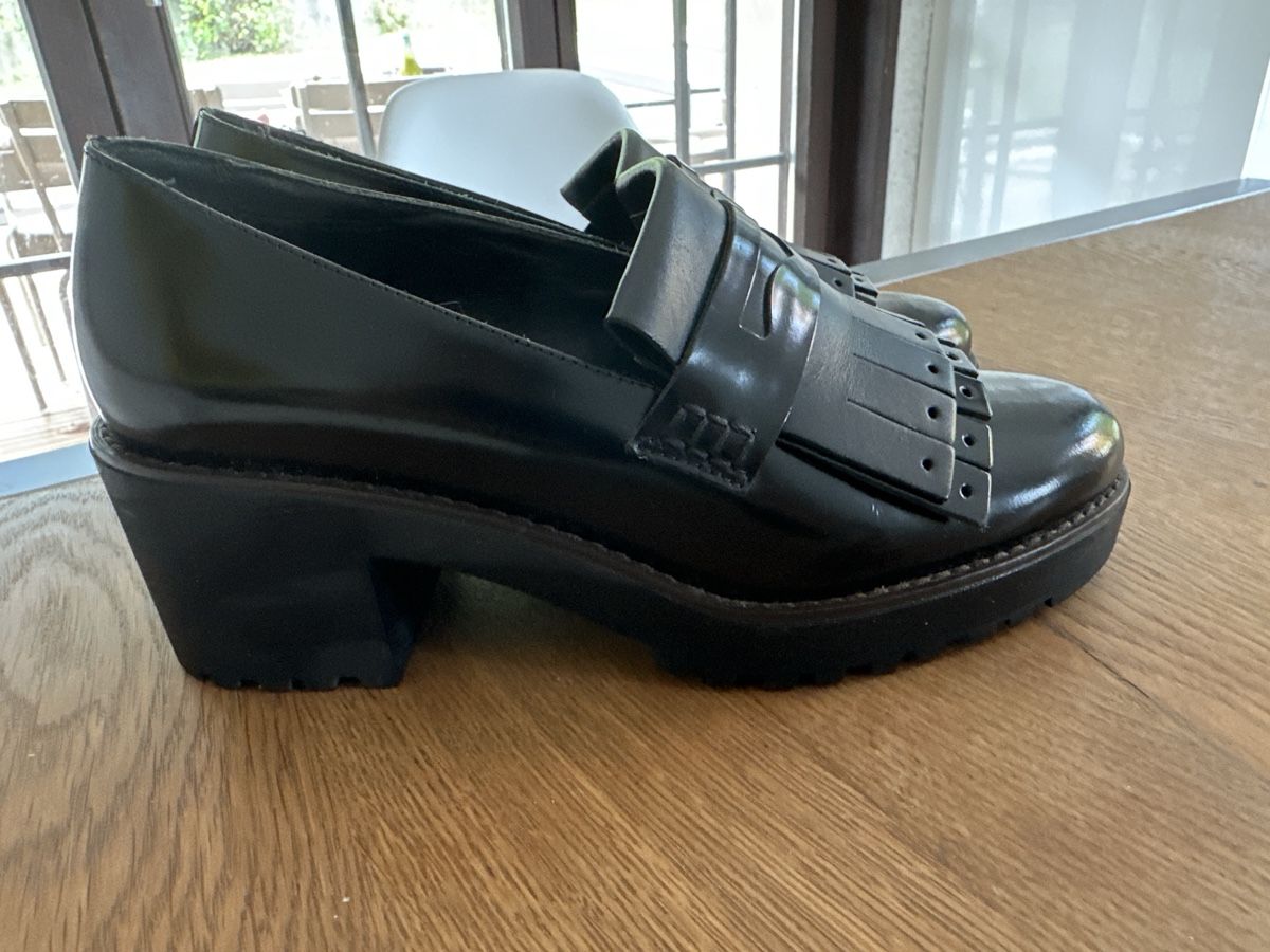 Hogan Scarpe da donna: Hogan 36.5 – Usato da Muraz (Collombey) venduto da jaoo21