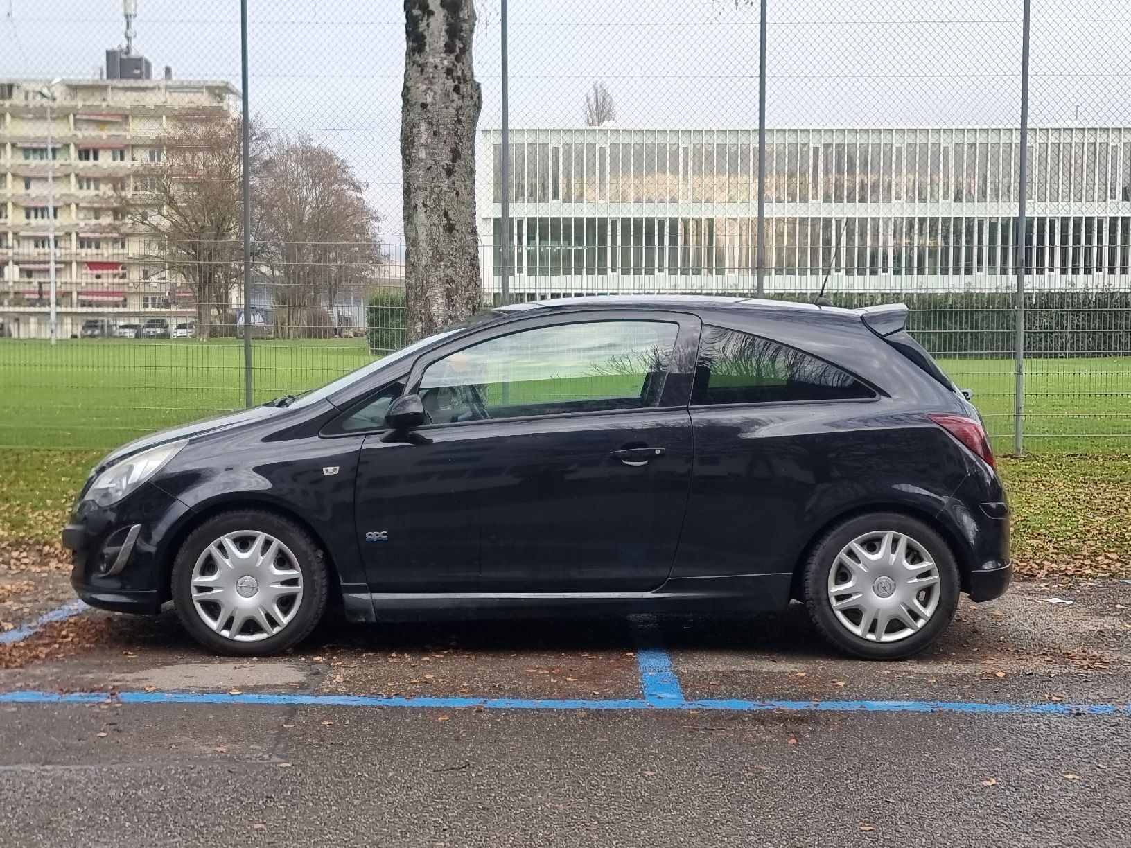 Opel Autos: Opel Corsa D 2011 1.6T GSI – D'occasion à Biel/Bienne par SeaaZ 5