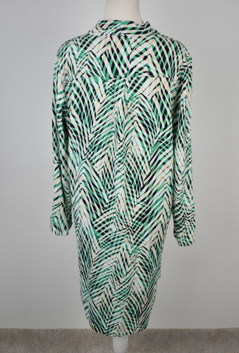 Kleider: Minimum Kleid Gr.38 neuwertig 100% Viskose – Neu (gemäss Beschreibung) aus Nürensdorf von 2ND_STORY 2