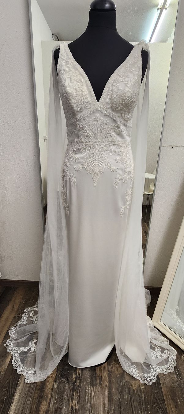 Vestiti: Brautkleid Ivory – Nuovo (secondo la descrizione) da Uster venduto da VMT. 9
