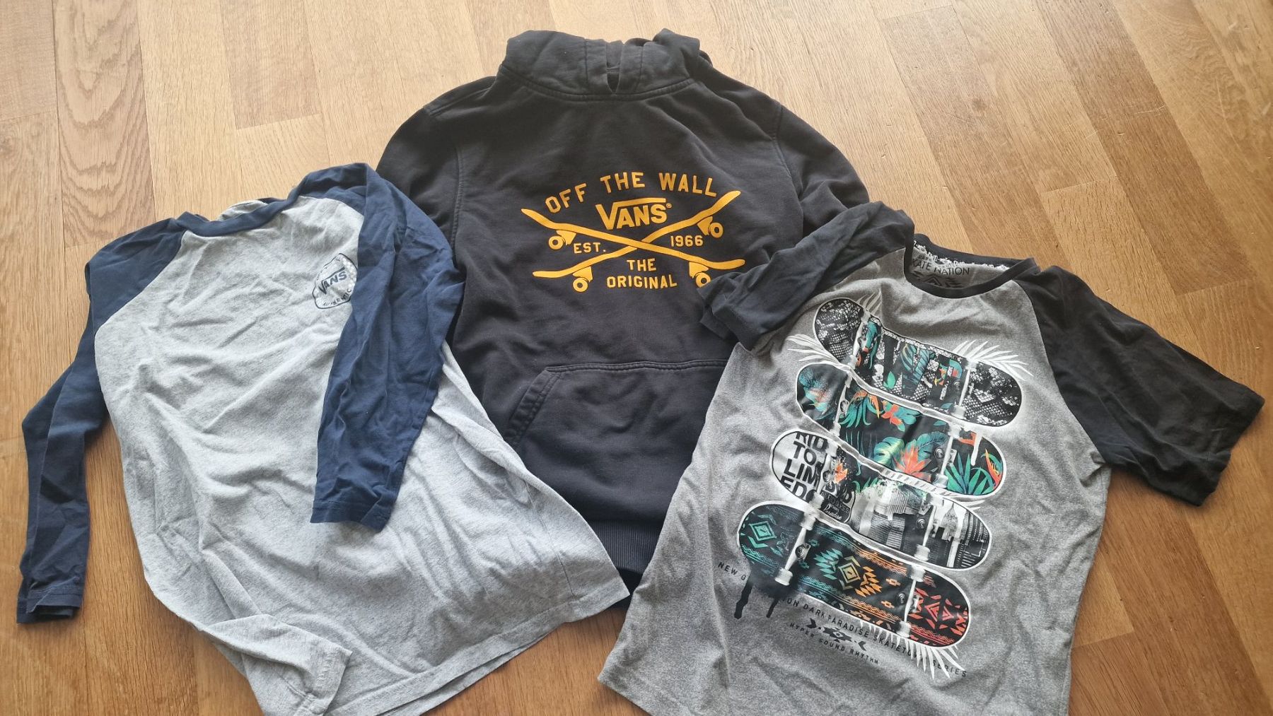 Vans Lotti & Set di vestiti: Skaterset – Usato da Kerns venduto da onewayticket