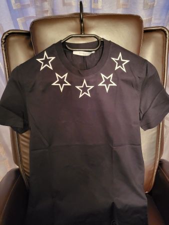Givenchy T-shirt