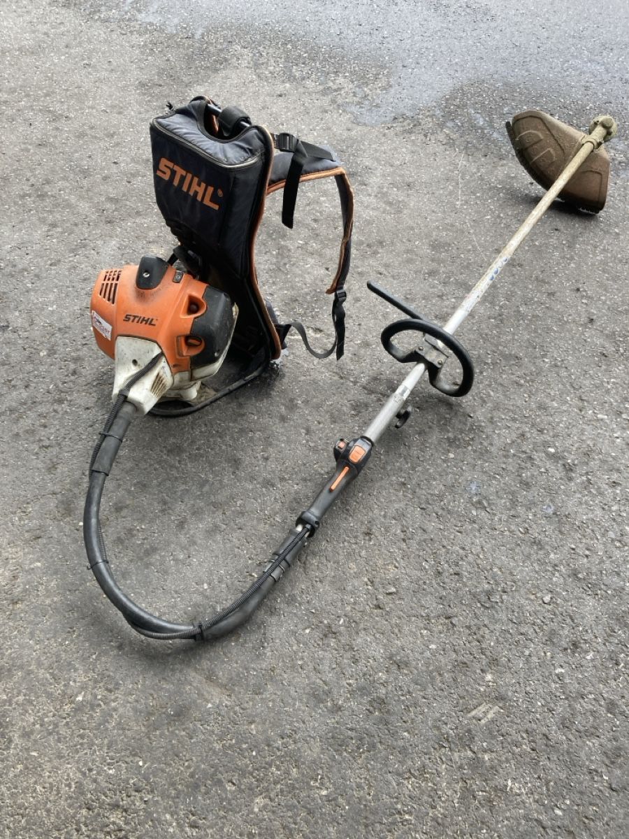 Stihl Tutte le macchine: Stihl Freischneider FR 460 – Usato da Grabs venduto da lomag