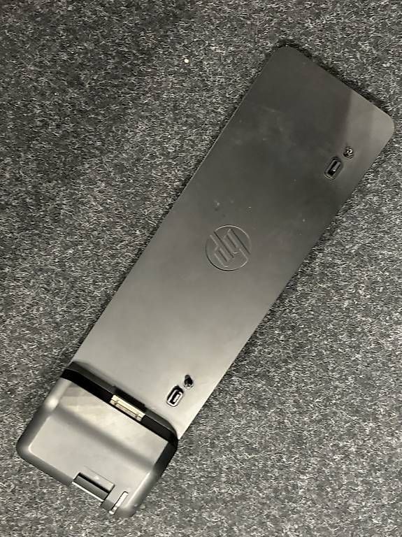 Hewlett Packard Docking station: HP Ultra slim Dockingstation – Usato da Gossau ZH venduto da Mad73040 1