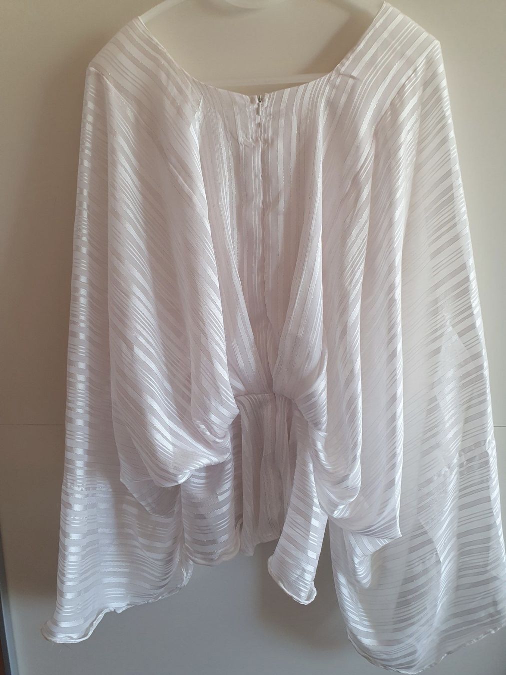 Camicette: Chemisier blanc élégant - Taille unique – Nuovo (secondo la descrizione) da Chavannes-Renens venduto da mau_8rwz 2