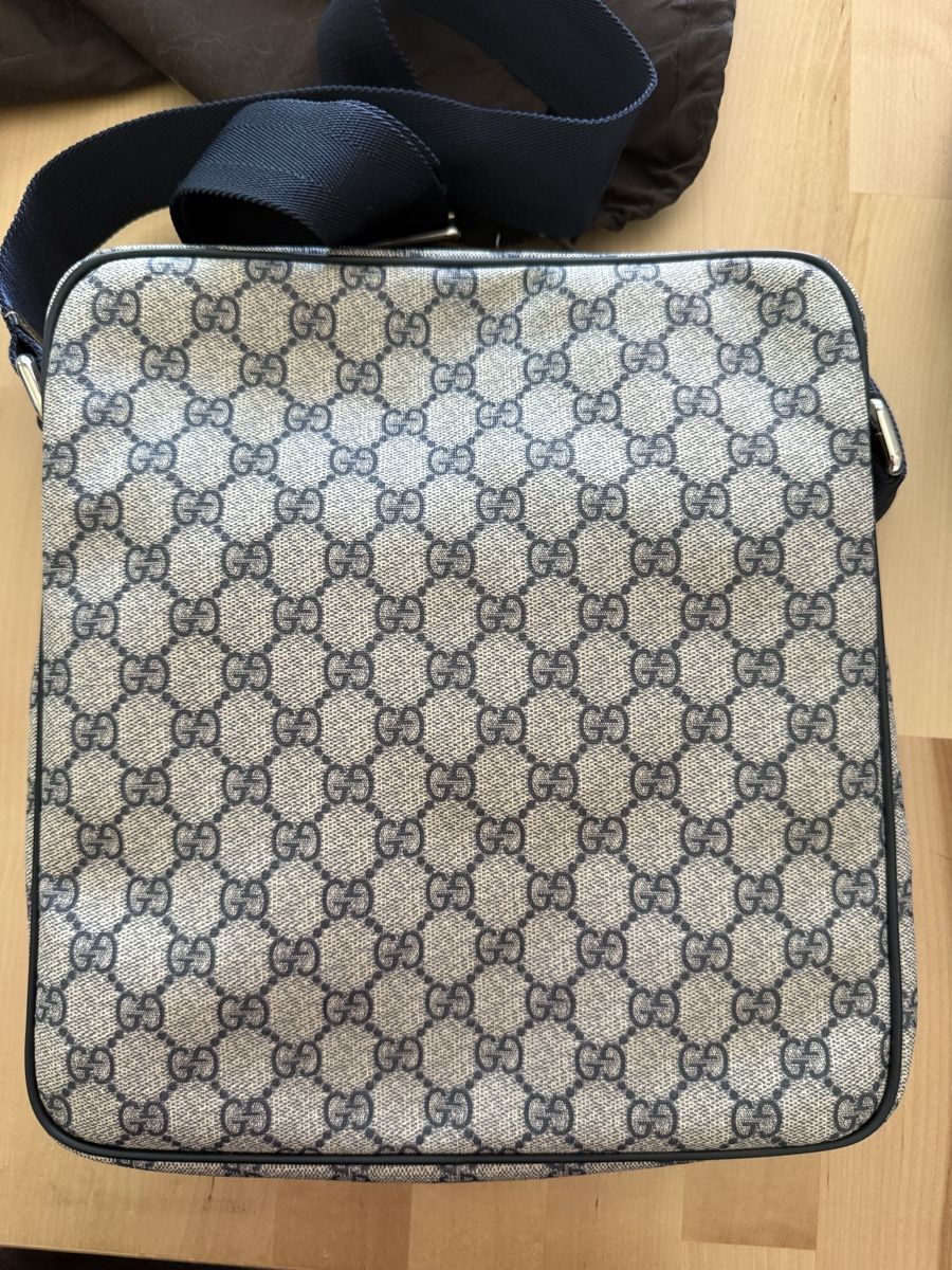 Borse: Borsa a tracolla Gucci monogramma unisex – Nuovo e nell'imballaggio originale da Castel San Pietro venduto da NaBi-7 1