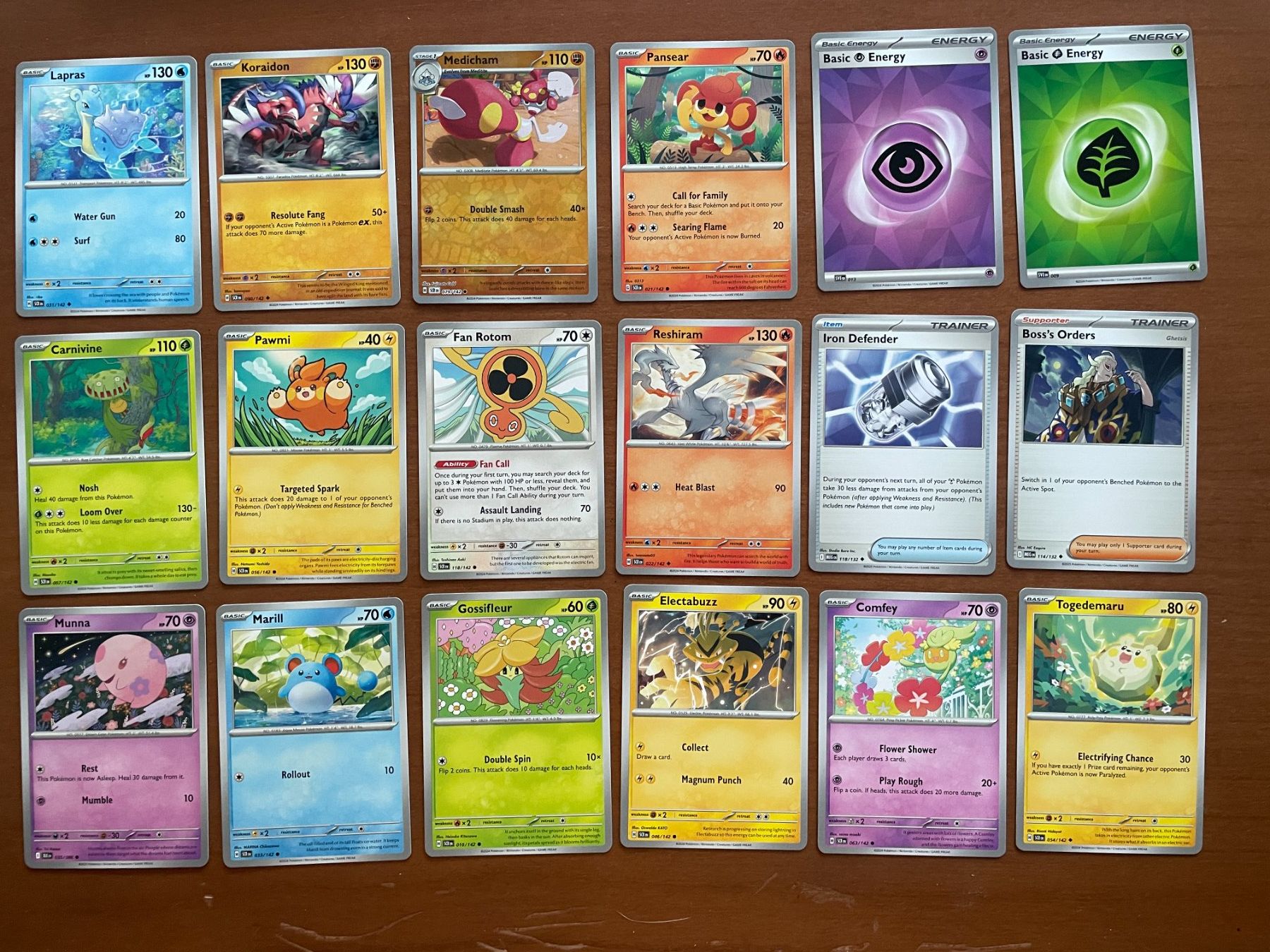 Pokémon Cartes à collectionner: Pokemon Karten Set (Versand gratis) – Neuf (Voir description) à Chur par Angerson