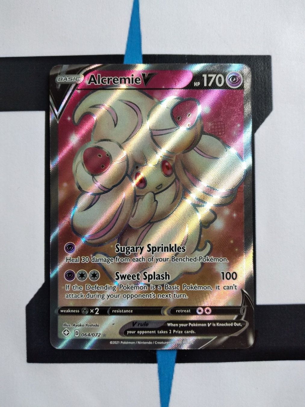 Pokémon Carte collezionabili: Alcremie V SHF64 EN NM – Nuovo (secondo la descrizione) da Basel venduto da Zadoys