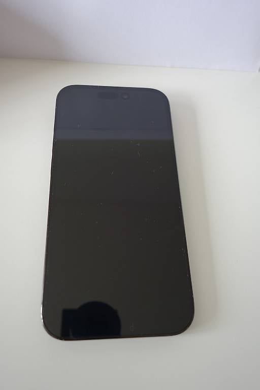 Telefoni cellulari / Smartphones: iPhone 14 Pro - 128GB inkl. 4 Cases – Usato da Regensdorf venduto da stevenforrer94