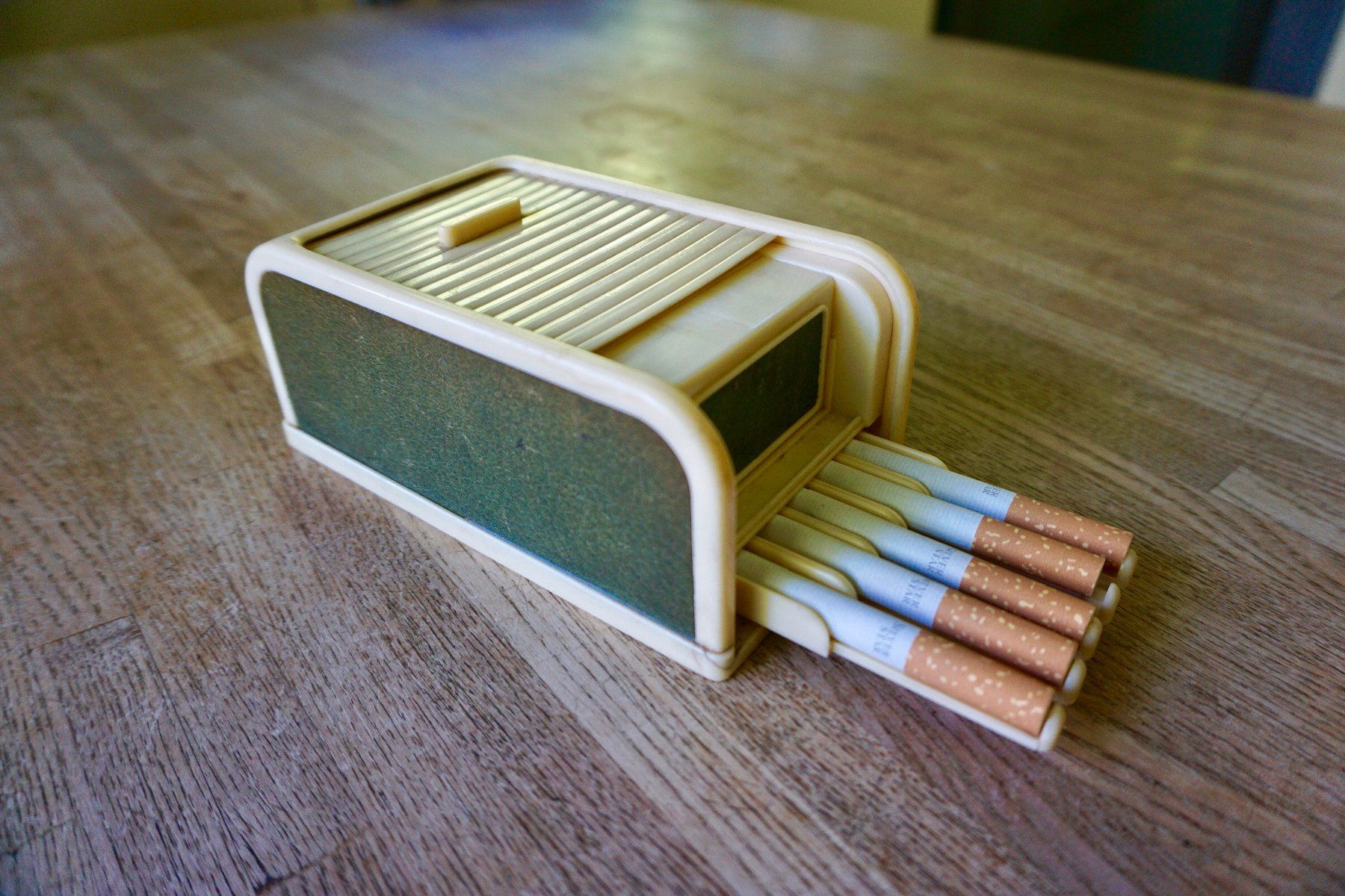 Autres tabacs: Zigarettenbox – D'occasion à Dättlikon par johnybestsale