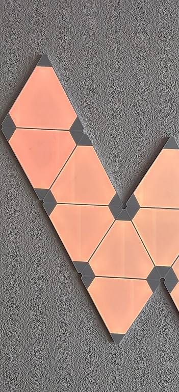 Nanoleaf Lampade: Nanoleaf Triangle 24x – Usato da Dottikon venduto da Euphoria91 1