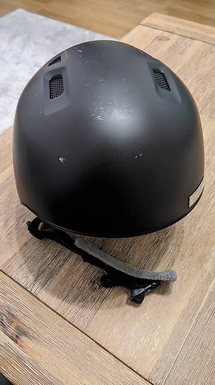 K2 Caschi: Snowboard- /Skihelm K2 – Usato da Basel venduto da gje_wbp6 2