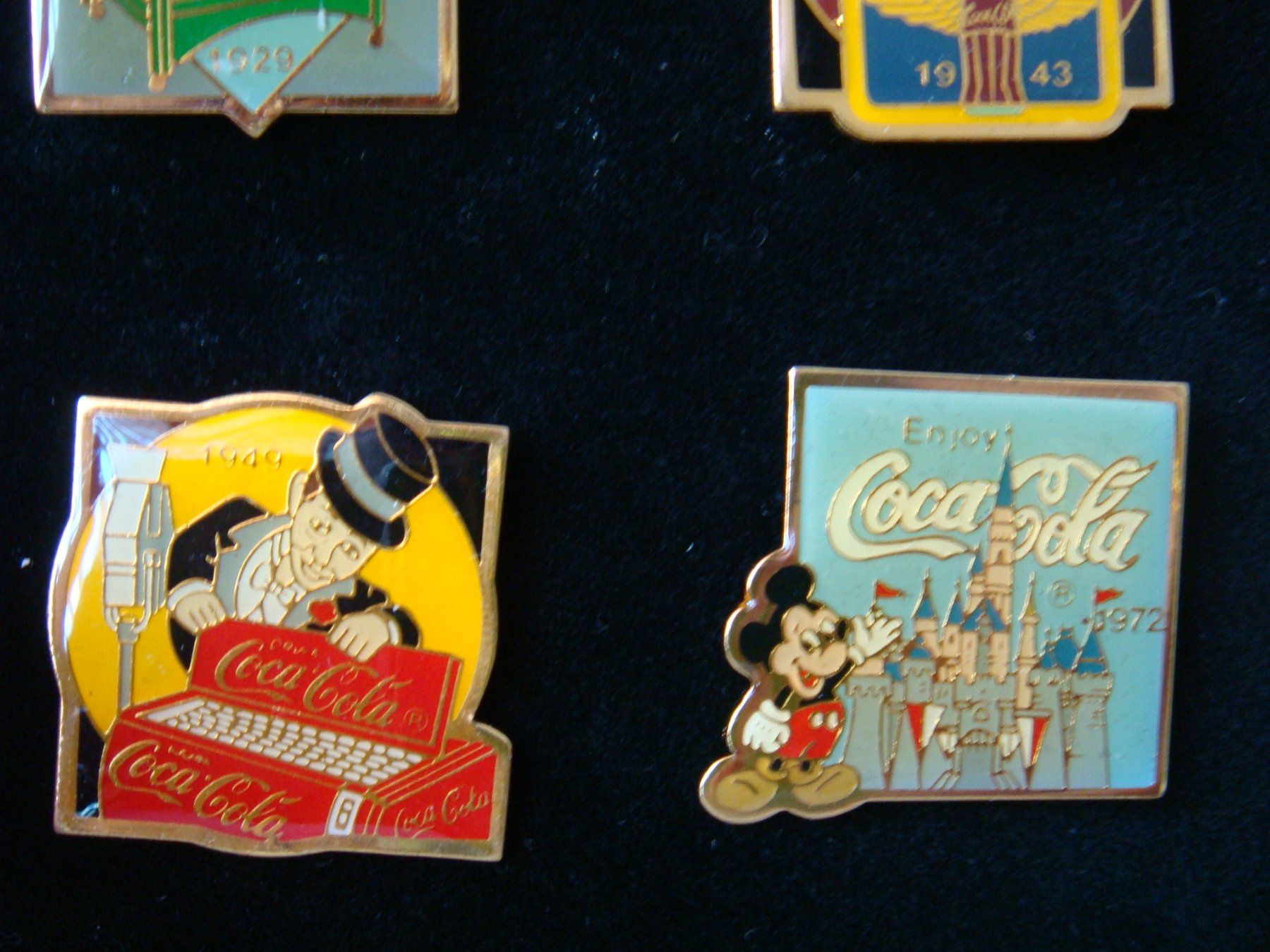 Coca-Cola Placchette & Badge: Pins Coca-Cola vintage – Usato da sugiez venduto da Svicente 4