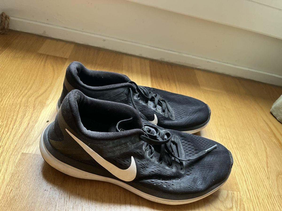Nike Scarpe da uomo: Nike Flex Running Shoes, Grösse 38 – Usato da Zürich venduto da bruni09