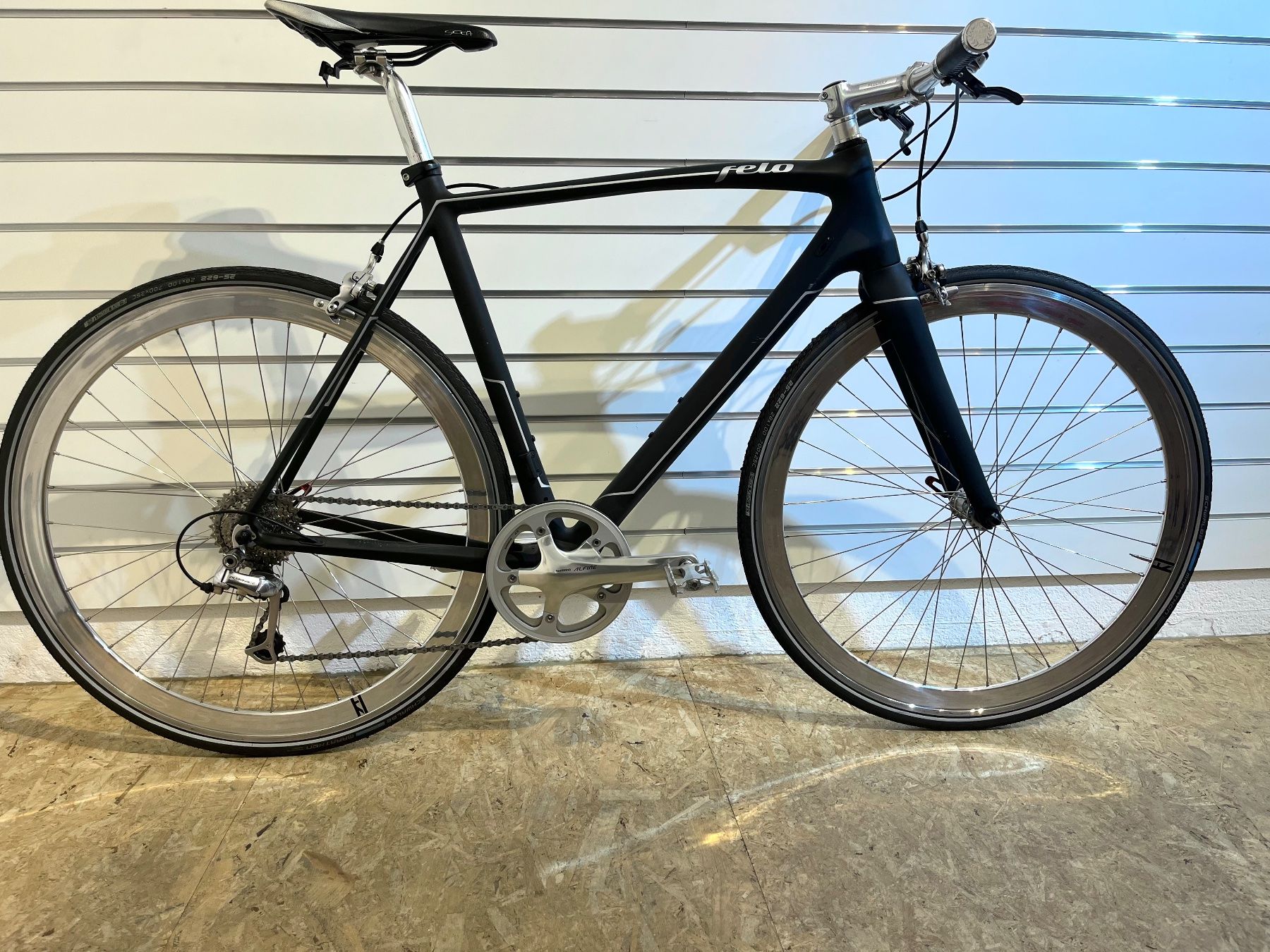 Velos: Felo Velo – Neu (gemäss Beschreibung) aus Zürich von til_smy2