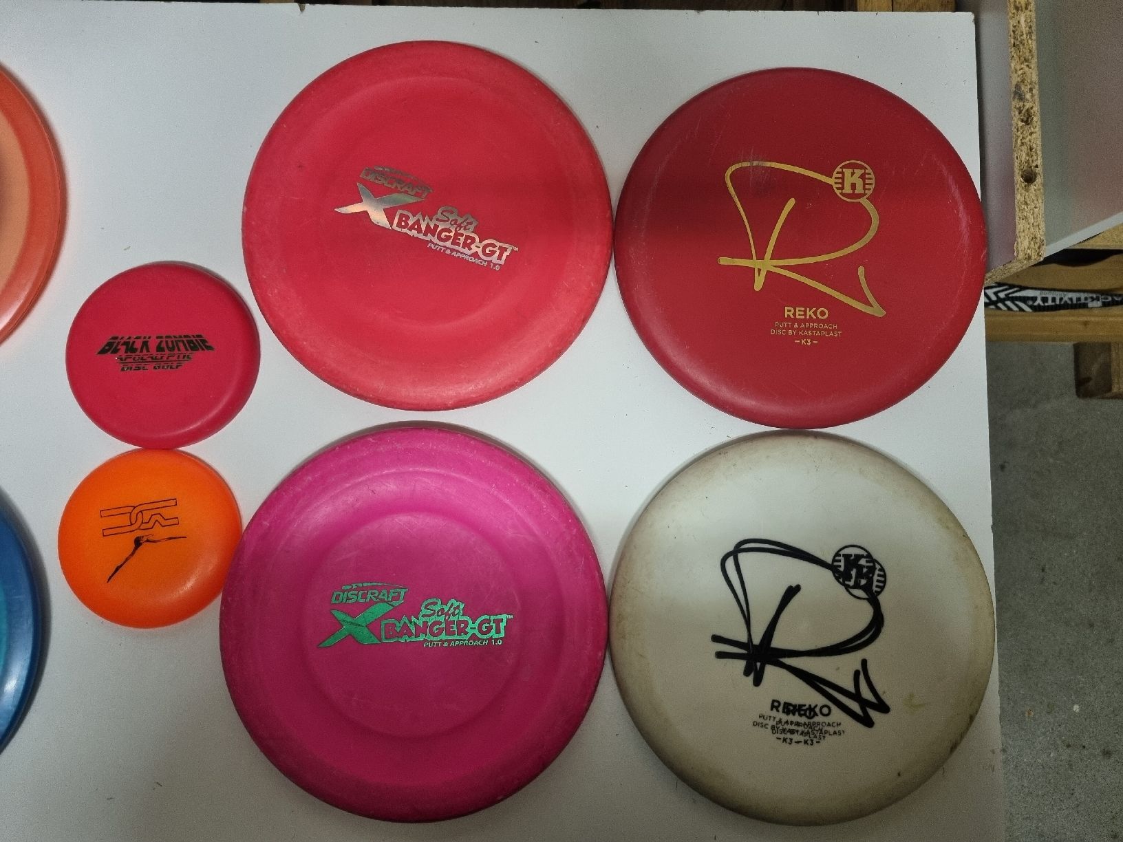Mazze & Set: Discgolf Frisbeegolf 13 Scheiben – Usato da Zürich venduto da Cornatur01 3