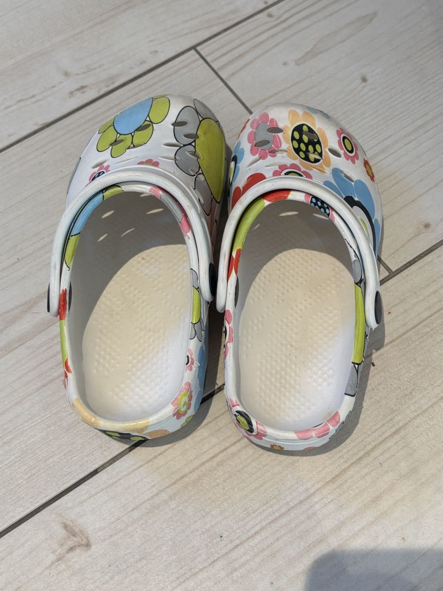 Crocs Scarpe per ragazzi: Chaussures d’extérieur taille 30 – Usato da Chapelle-s-Moudon venduto da vanesso 1