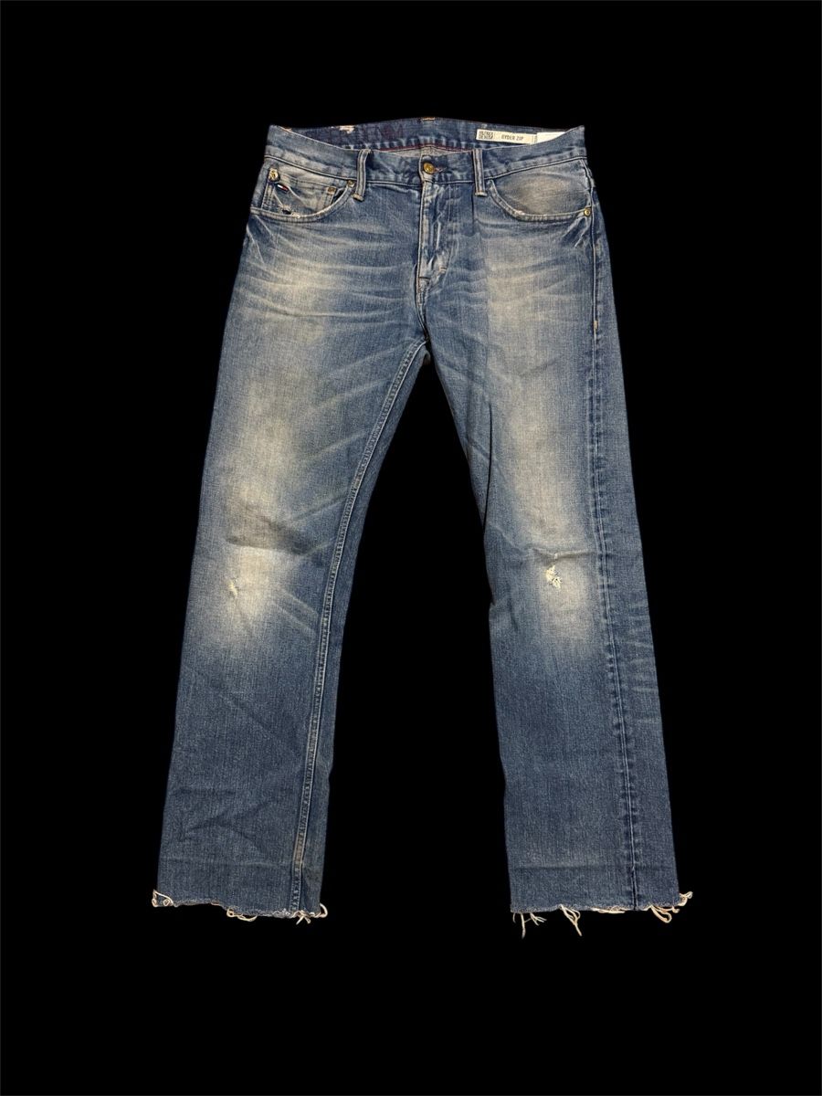 Tommy Hilfiger Jeans: 3 Jeans Tommy Hilfiger – D'occasion à Lausanne par and_x666 3