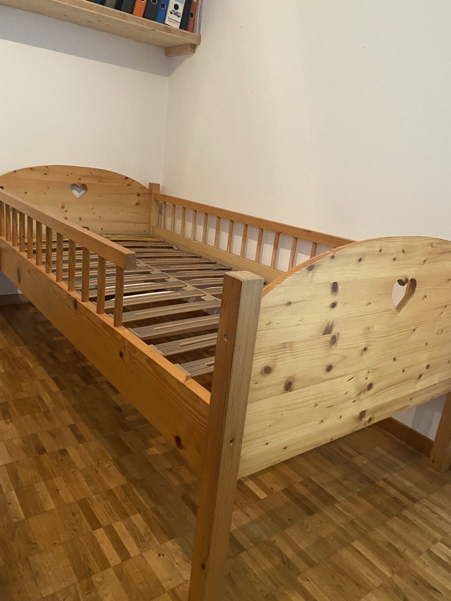 Letti: Kinderbett – Usato da Lenggenwil venduto da ale_r8nj 1