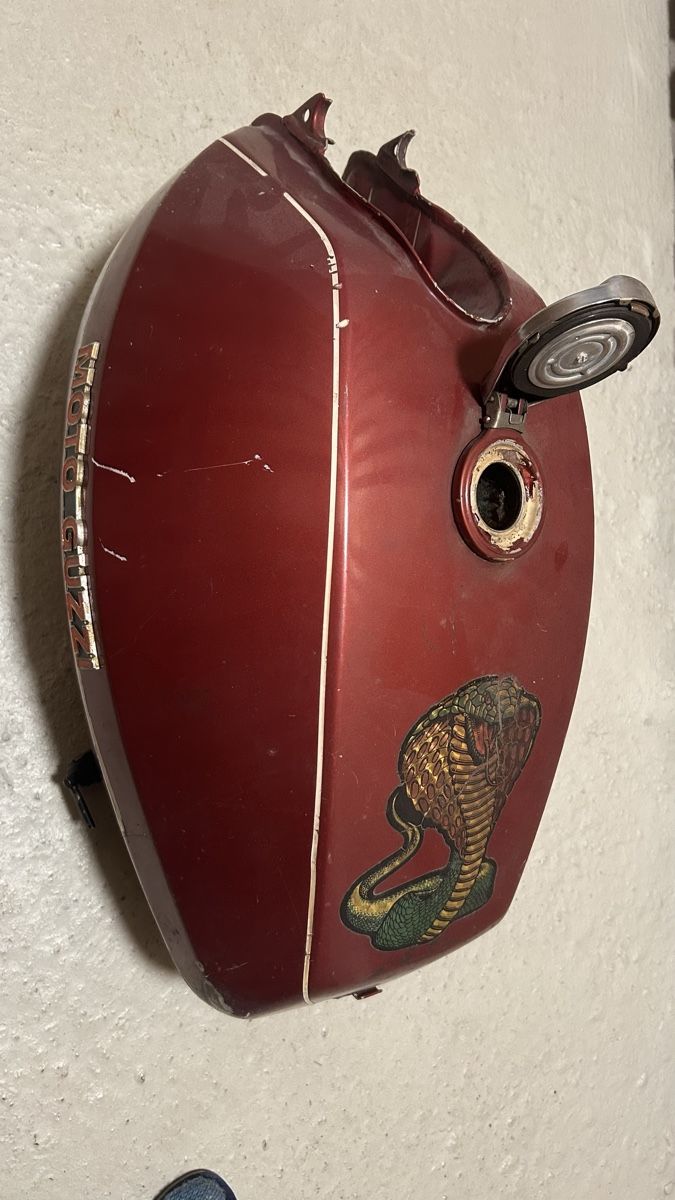 Moto Guzzi Autres accessoires p. véhicule: Moto Guzzi 850T Tank – Défectueux à Fällanden par E51 1