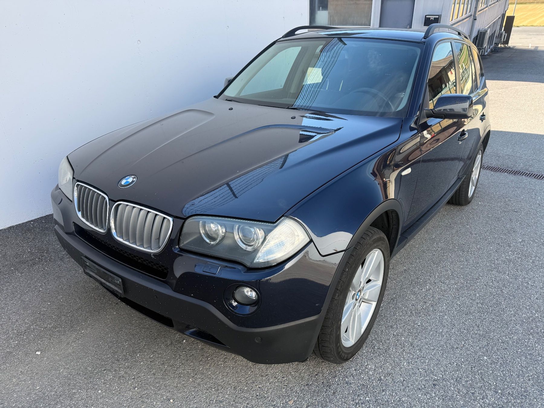 BMW Automobili: BMW X3 2.5si – Usato da Thun venduto da Nicks_Automobile