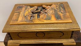 Holz-Spieldose mit Relief, Vintage Schmuckschatulle 53