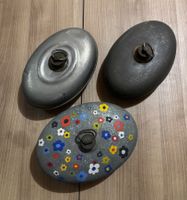 3 Stück alte antike Bettflaschen