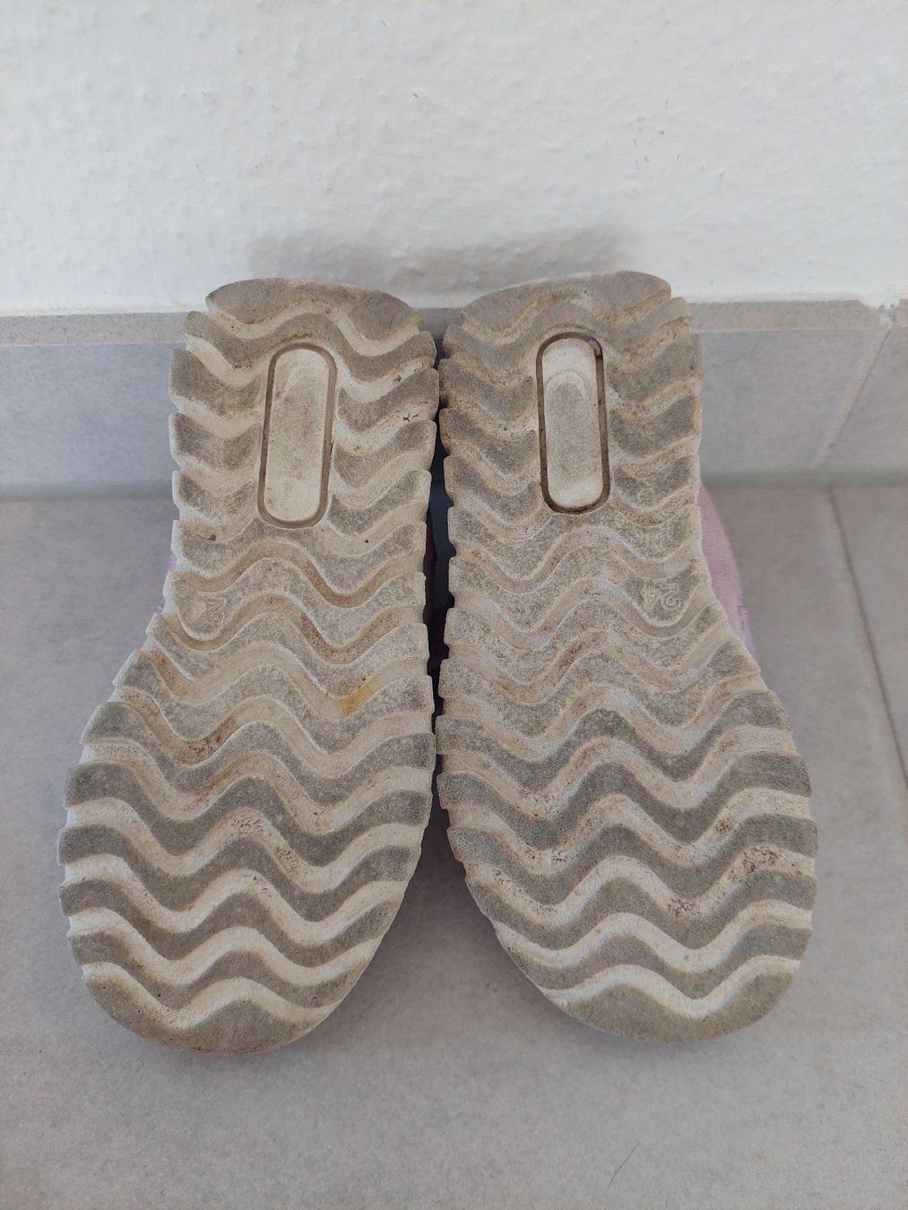 Superfit Schuhe für Mädchen: Sandalen Superfit Gr. 24 – Gebraucht aus Unterägeri von del_x5dk 2