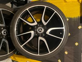 AMG-Felgen mit Reifen 20 Zoll 5-Doppelspeichen Schwarz