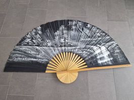 Handbemalter Fächer Asien 90 cm hoch, neu!