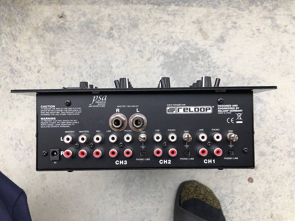 Console di mixaggio: Reloop RMX 30 bpm 3-Kanal Mixer – Usato da Grüsch venduto da BibaBuzzemann 1
