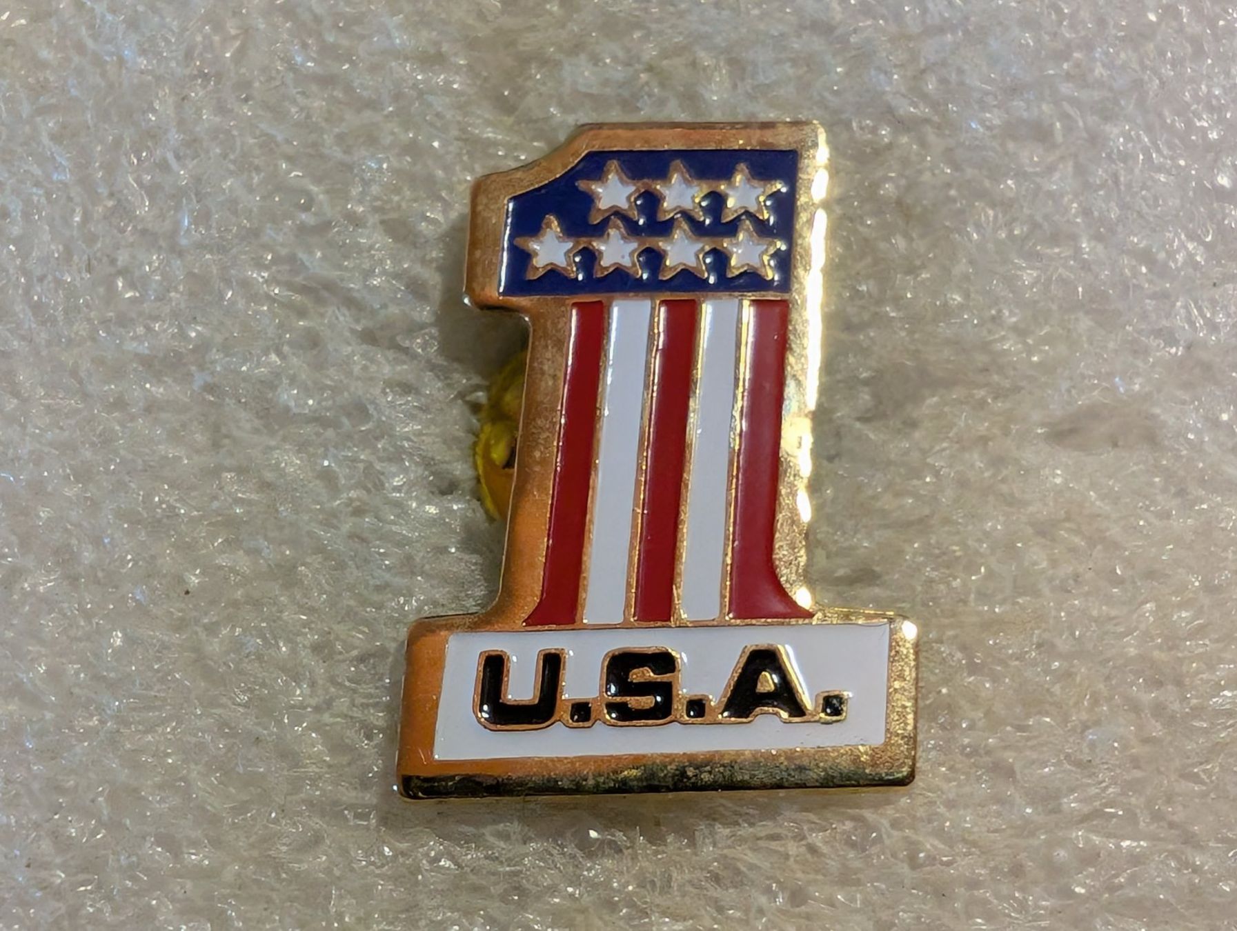 Placchette & Badge: Ansteckpin 221: USA Nr. 1 – Usato da Oppligen venduto da Pin-Fall-Shop