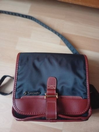 neue Samsonite Hängetasche 24x24x8cm für 28.--Fr