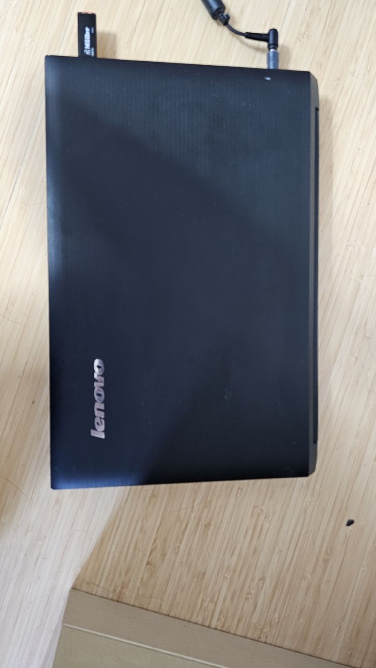 Lenovo Notebooks: Lenovo Laptop, Windows 11 Pro – Gebraucht aus Ehrikon von noa_vyp5 5